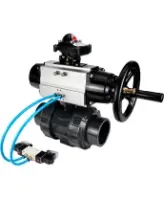 Кран шаровой DN.ru BV4242E-FP-GRM-ISO Дн50 Ру10 полнопроходной, корпус - НПВХ, шар - НПВХ, уплотнение - EPDM, с пневмоприводом PA-DA-105-1, пневмораспределителем 4V320-08 AC220V и БКВ APL-210N