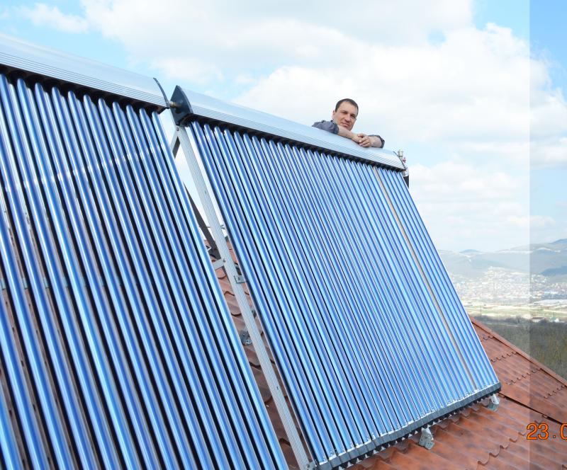 Монтаж солнечных коллекторов и тепловых насосов