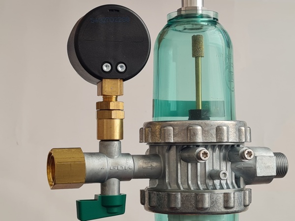 20210208_124926-min.3000x3000